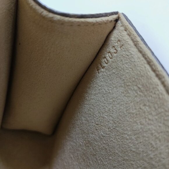 LOUIS VUITTON Monogram Pochette Florentine XS - Picture 9 of 9